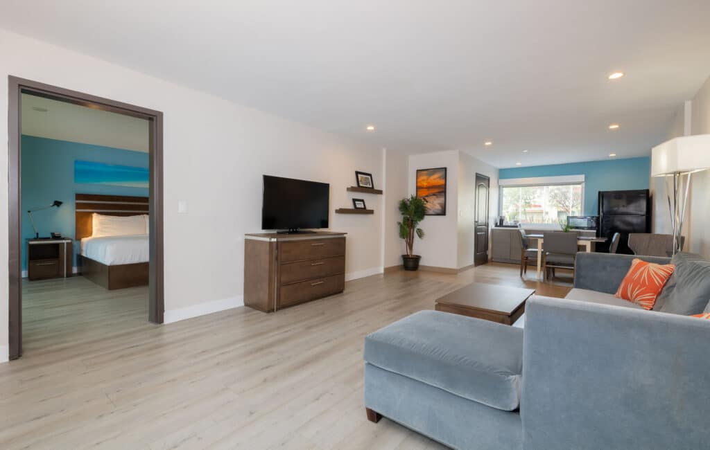 KING ONE BEDROOM SUITE